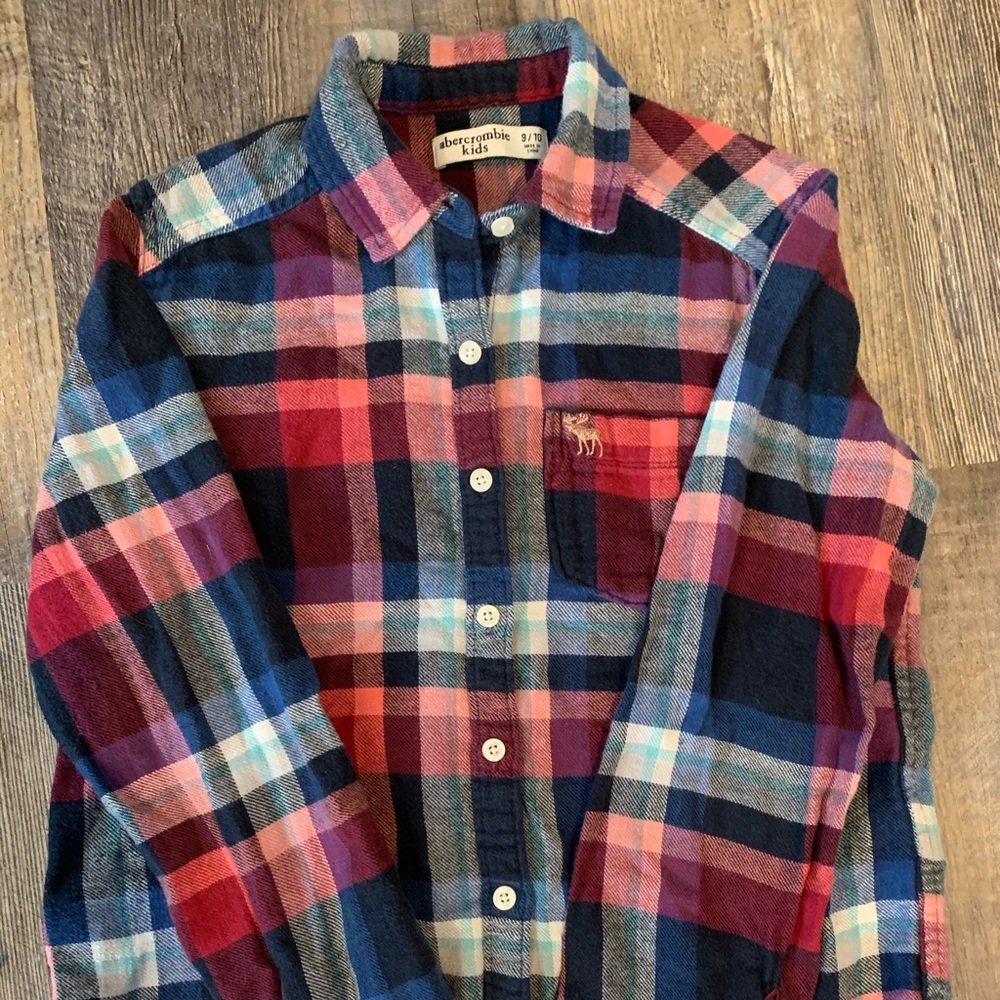 Abercrombie kids button up shirt & boot cuffs